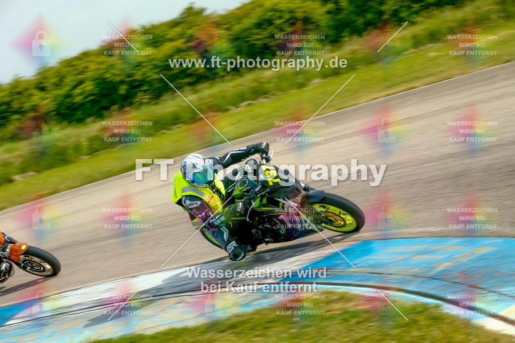 _MOT0680 | Hier findet Ihr Bilder von Touristenfahrten auf der Nürburgring Nordschleife oder von anderen Veranstaltungen die ich besucht habe. Viel Spass beim Durch Schauen 