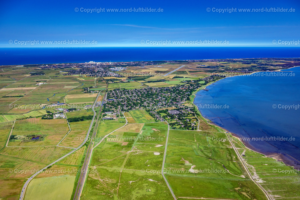 Sylt_Keitum_ELS_3453210625 | SYLT 13.08.2025 Ortsansicht an der Meeres-Küste in Keitum auf der Insel Sylt im Bundesland Schleswig-Holstein, Deutschland. // Townscape on the seacoast in Keitum at the island Sylt in the state Schleswig-Holstein, Germany. Foto: Martin Elsen