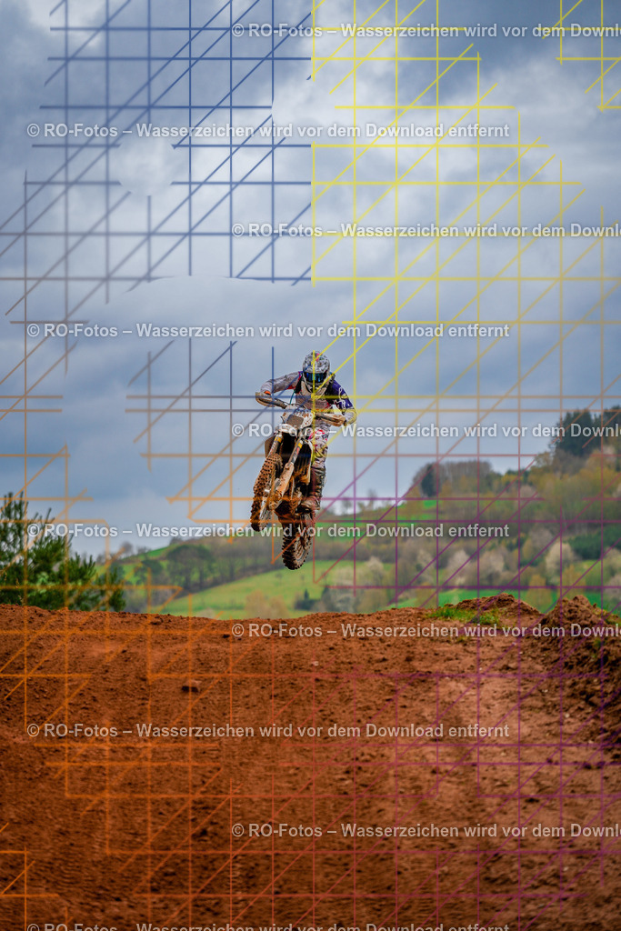 4 Lauf Mernes-1545 | Sportfotografie von RO-Fotos: Motorsport, Motocross, Enduro, Laufveranstaltungen und Triathlon. Professionelle Fotos von Sportlern und Events. - Realisiert mit Pictrs.com