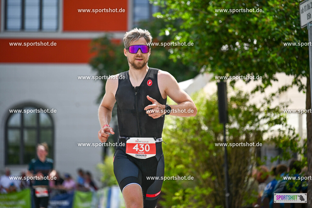 SZI_8713 | Stadttriathlon Erding 2025. #yourpictrs #sportshot_your_pictrs @Sportshotphotography #stadttriathlonerding Copyright: www.sportshot.de