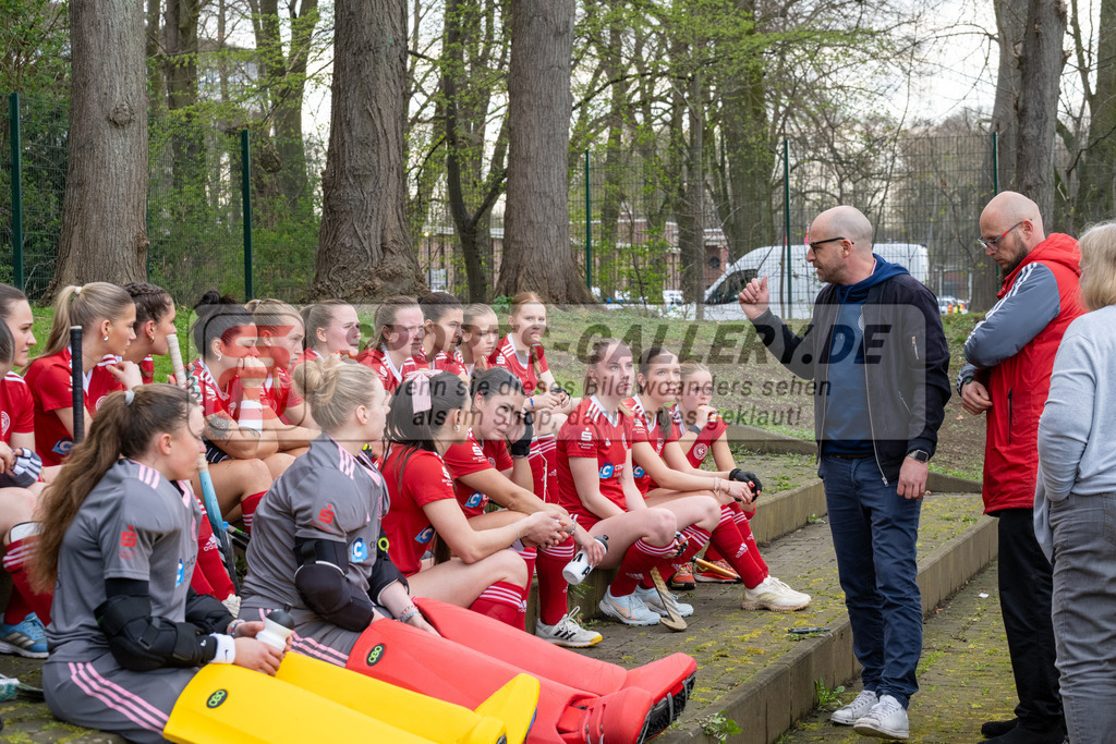 SFE_20260321_0087 | Köln, Deutschland, 21.03.26: Feldhockey 1. Bundesliga Damen zwischen Rot-Weiss Köln - Bremer HC im REWE Sportpark am 21.03.2026 in Köln, Deutschland. (Foto von Stephan Fehrmann)Köln, Germany, 21.03.26: Feldhockey 1. Bundesliga Damen between Rot-Weiss Köln - Bremer HC in REWE Sportpark at 21.03.2026 in Köln, Deutschland. (Foto from Stephan Fehrmann)