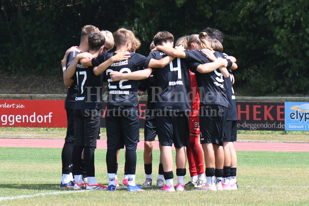 HR1_8127 | Ha-Ri; Sportfotografie Ha-Ri; Sporfotografie Harry Rindler; Sport Deggendorf; Sportbilder Deggendorf; Sportfotos Deggendorf; Sportfotos Niederbayern; Sportbilder Niederbayern; Amateursport Niederbayern; Bayern;  - Realisiert mit Pictrs.com