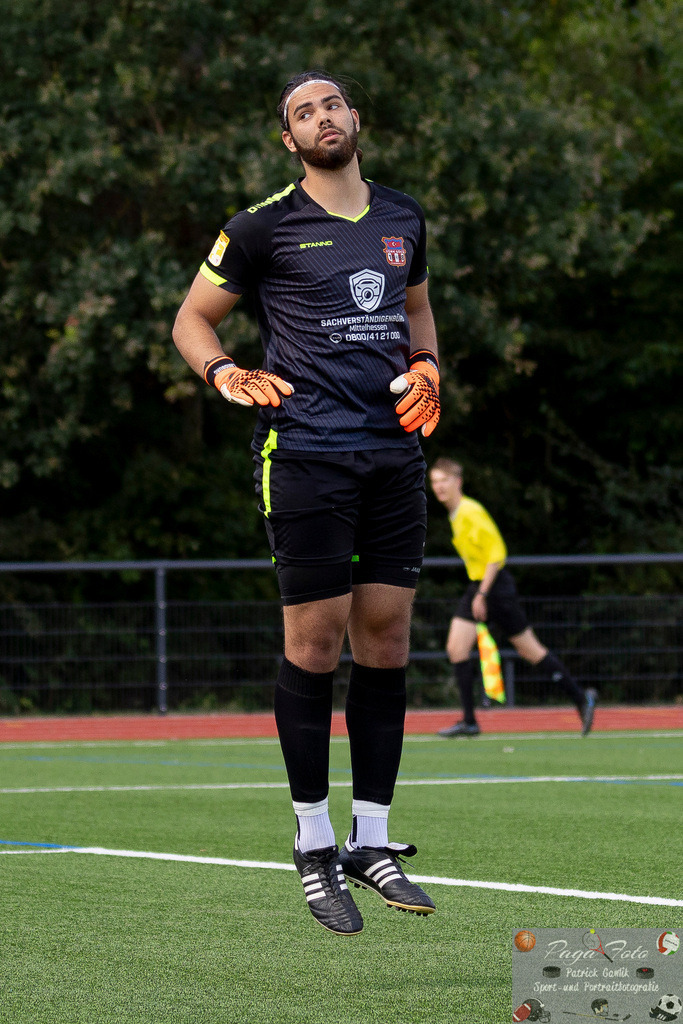 Testspiel: Spvgg. 03 Fechenheim - Türk Gücü Friedberg, 13.07.2024 | Finn Landburg (Türk Gücü Friedberg #1), Freisteller, Portrait / Porträt, Spvgg. 03 Fechenheim - Türk Gücü Friedberg, Frankfurt am Main, Sportanlage Birsteiner Straße, 13.7.2024 - Realisiert mit Pictrs.com