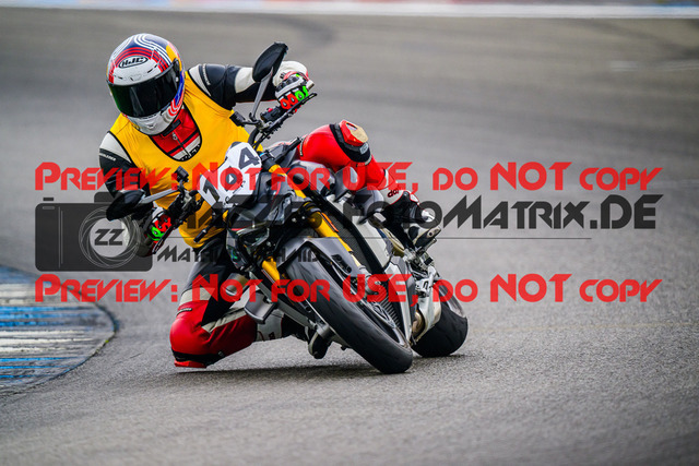 MaZZes_FotoMatrix_240614_6007705_2-179 | INST