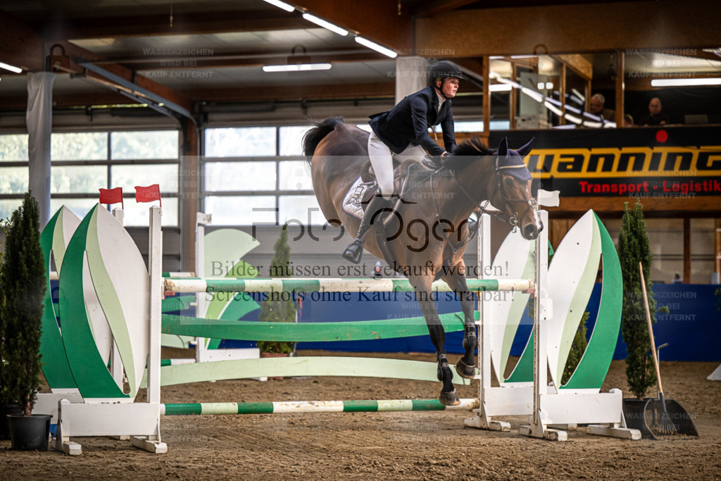 DOS_2436 | Entdecke hochwertige Reitturnierfotos von Foto Oger. Professionell, emotional und authentisch – jetzt Lieblingsmomente im Shop bestellen. - Realisiert mit Pictrs.com