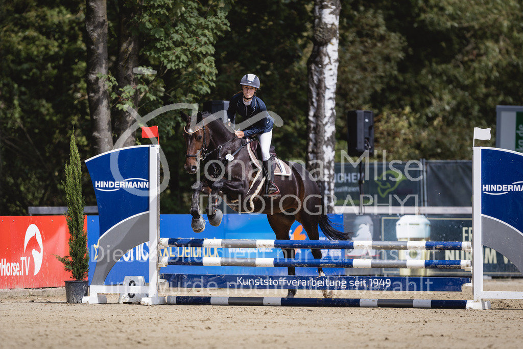 230826_Delbrueck_Stil-E-744 | Deine schönsten Turniermomente als professionelle Fotos! Entdecke hochwertige Pferdesport-Fotografie im Online-Shop. Jetzt Fotos finden & bestellen!