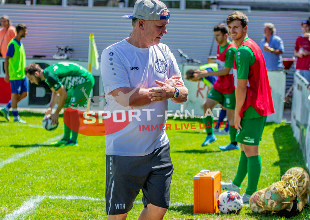 ASV Klagenfurt - Donau Klagenfurt | Wolfgang Thun-Hohenstein (Trainer ASV Klagenfurt) ; ASV Klagenfurt - Donau Klagenfurt am 31.07.2022 in Klagenfurt
(ASV Platz Annabichl), AUSTRIA, (Photo by Ernst Krawagner sport-fan.at) - Realisiert mit Pictrs.com