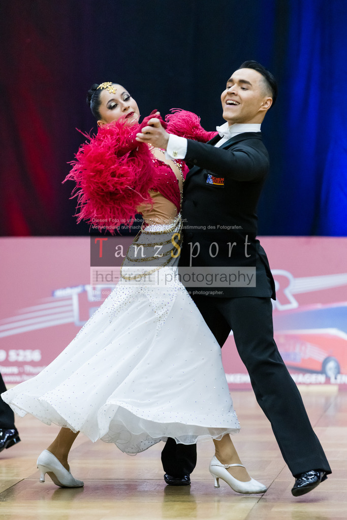 20260314_BL1_Std-Formationen_Nbg4263 | Tanzsportbilder, Standardtanz, Lateintanz, WDSF, DTV, LTVB, dancecomp, goc, hessen tanzt, blaues band der spree, walzer, tango, wiener walzer, slowfox, quickstepp, samba, rumba, cha-cha-cha, paso doble. jive, hd-kroft photography, turniertanzsport