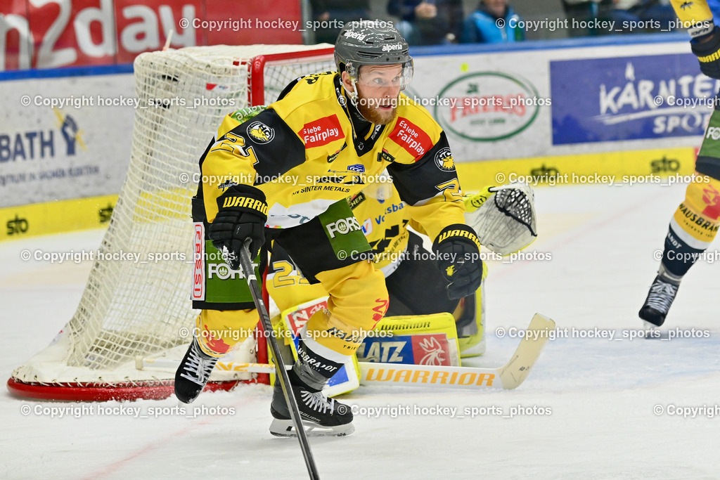 EC IDM Wärmepumpen VSV vs. HC Pustertal | #21 Glira Daniel HC PUSTERTAL, EC IDM Wärmepumpen VSV vs. HC Pustertal, EC IDM Wärmepumpen VSV vs. HC Pustertal am 15.11.2024 in Villach (Stadthalle Villach), Austria, (Photo by Bernd Stefan)