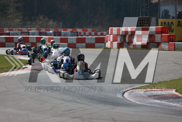 0DKP2400 | Kliewer Motion & Motorsport - Realisiert mit Pictrs.com