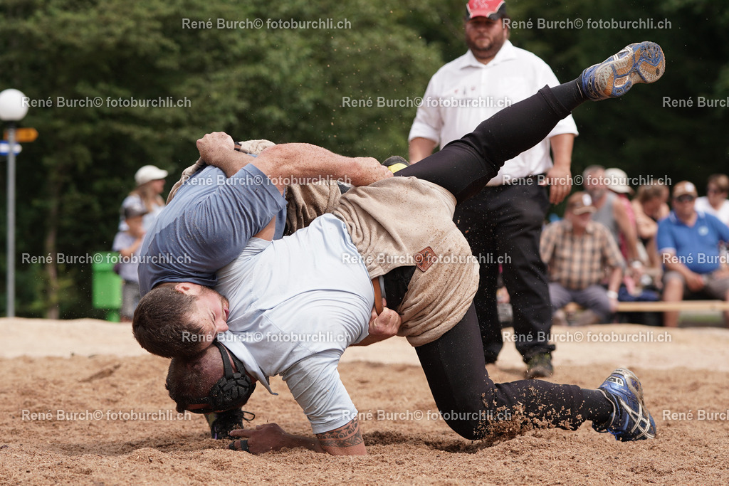 DSC00020 | René Burch leidenschaftlicher Fotograf aus Kerns in Obwalden.  Hier finden sie Sport, Landschaft und Natur Fotografie.
 - Realisiert mit Pictrs.com