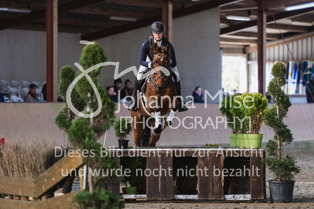 260322_HF-Schw_Gelaende-A-517 | Deine schönsten Turniermomente als professionelle Fotos! Entdecke hochwertige Pferdesport-Fotografie im Online-Shop. Jetzt Fotos finden & bestellen!