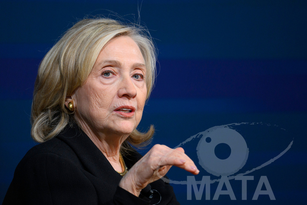 _DWA4070 | Die US-Politikerin Hillary Clinton auf der Veranstaltung Bridging Scholarship and Statecraft im Rahmen der Münchner Sicherheitskonferenz 2026. München, 13.02.2026 Bayern Deutschland  - Realisiert mit Pictrs.com