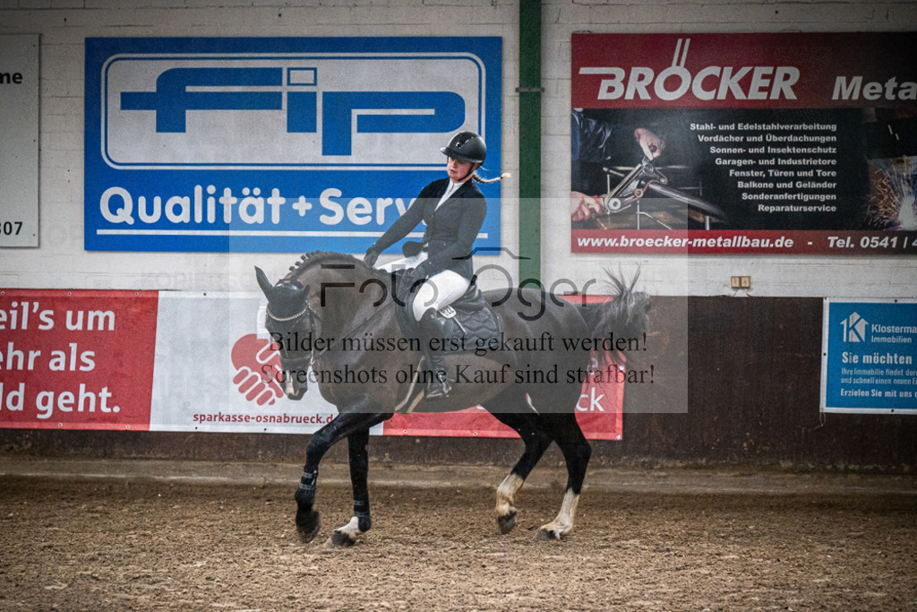 DOS_0123 | Entdecke hochwertige Reitturnierfotos von Foto Oger. Professionell, emotional und authentisch – jetzt Lieblingsmomente im Shop bestellen.Deutschlandweite Turnierfotografie. - Realisiert mit Pictrs.com