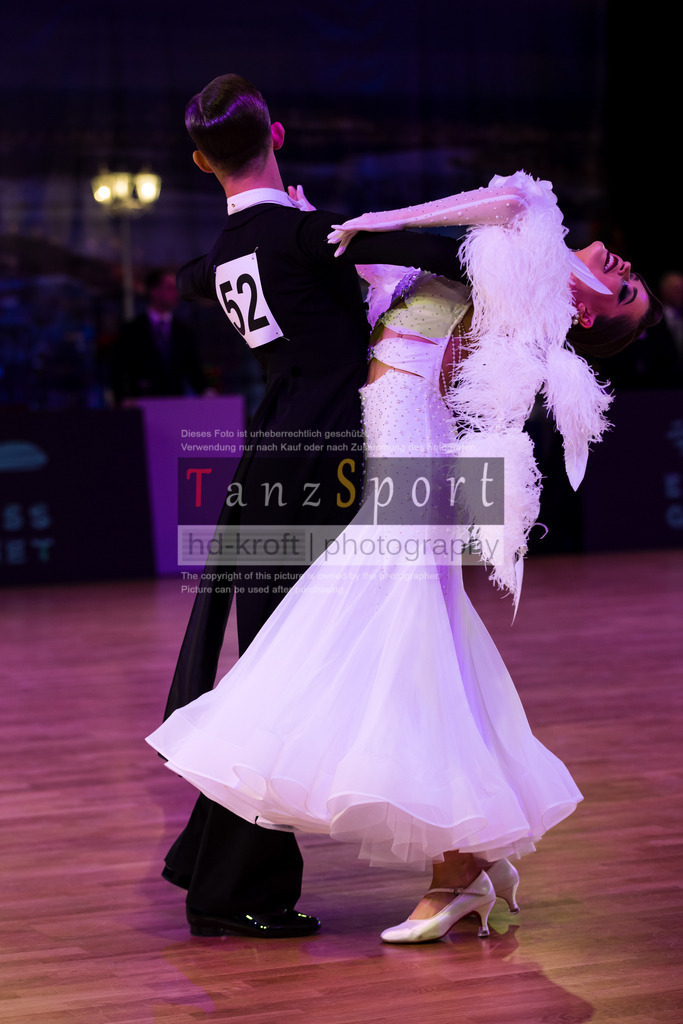 20241215_WDSF_Open_Youth_Std-Riga-9724 | Tanzsportbilder, Standardtanz, Lateintanz, WDSF, DTV, LTVB, dancecomp, goc, hessen tanzt, blaues band der spree, walzer, tango, wiener walzer, slowfox, quickstepp, samba, rumba, cha-cha-cha, paso doble. jive, hd-kroft photography, turniertanzsport