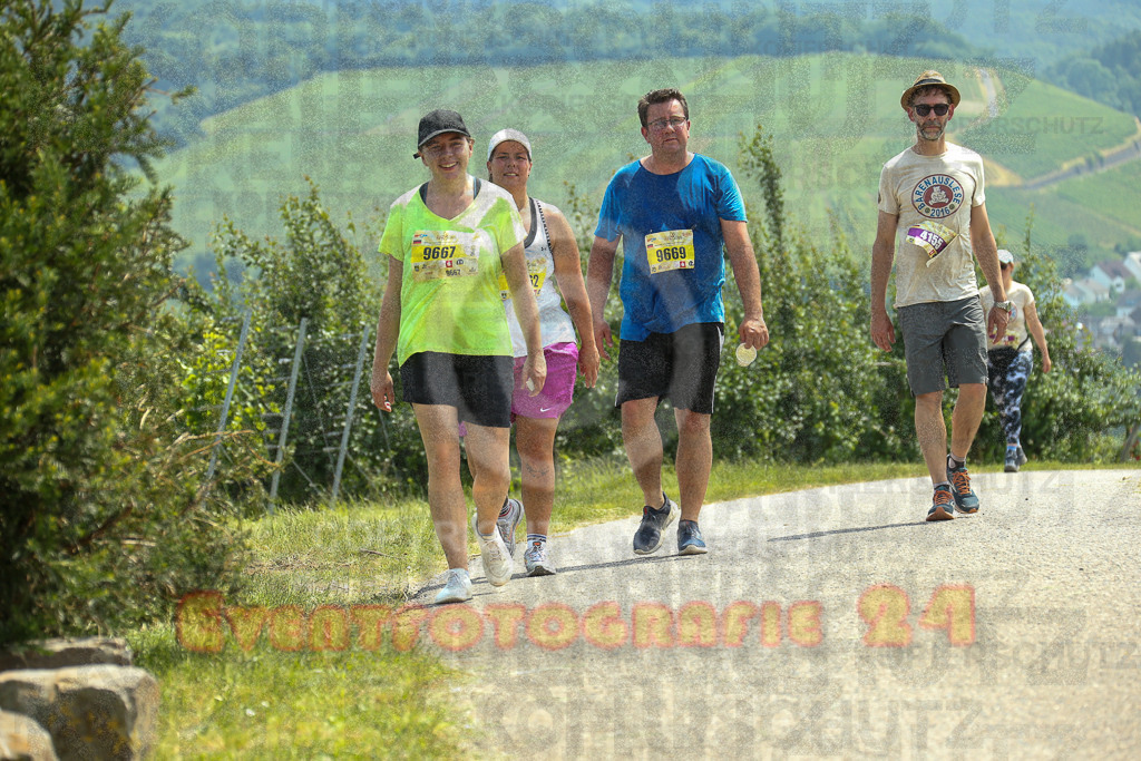 250614_1419_EX1_0564 | Sportfotografie im Rhein-Sieg Kreis, Köln, Bonn, NRW, Rheinland Pfalz, Hessen, etc. Unser Tätigkeitsfeld umfasst den Laufsport vom Volkslauf über den Marathon, Duathlon, Triathon bis zum Ultralauf wie Kölnpfad Ultra oder Schindertrail.
