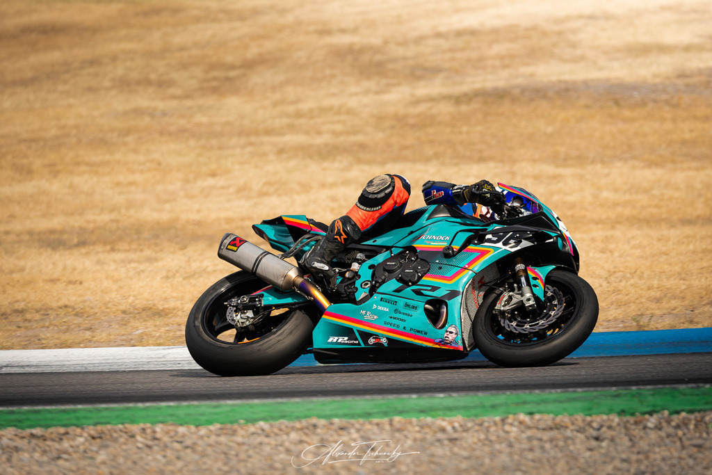 Ducati Trackday Hockenheimring 2026 | Entdecken Sie die faszinierende Welt von Alexander Tschuncky Arts: Kreative Fotografie, atemberaubende Automobilkunst und hochwertiger Bilderdruck. Lassen Sie sich inspirieren! - Realisiert mit Pictrs.com