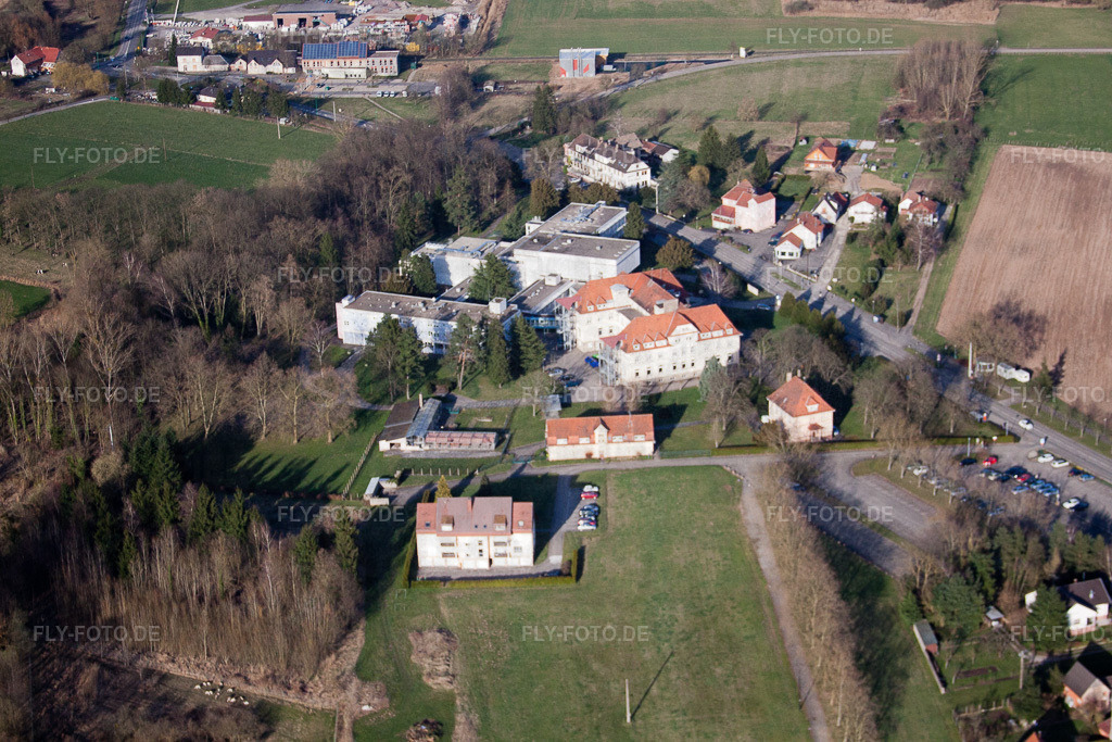 Ortsansicht | Luftbild: Ortsansicht in Morsbronn-les-Bains im Bundesland Bas-Rhin in Frankreich. Foto: IMG_38710.jpg vom 20.03.2011 durch Werner Riehm/FLY-FOTO.de - Realisiert mit Pictrs.com