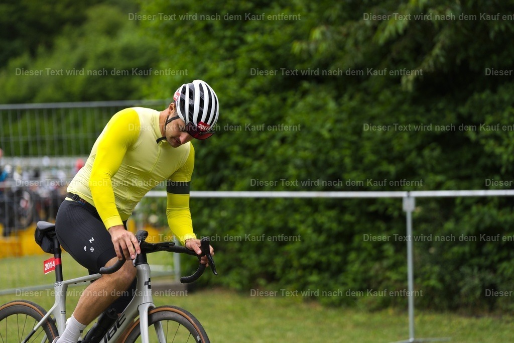 triathlon_wuerzburg_r_2026_06_14-316 | Shop für Fotos von Sportevents z.B. Obstacle Course Racing, OCR, Triathlon, Trail Run und MTB - Realisiert mit Pictrs.com
