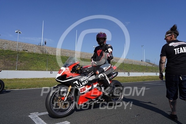 2024_09_06_PBK_26163 | Sportfotografie; SlowMotion; Video; Rennstrecke; Hafeneger; Speer; Racing; RSE; BMW; CBO; Trackday; Motorsportarena; Hockenheimring; Brno; Most; Barcelona; Valencia