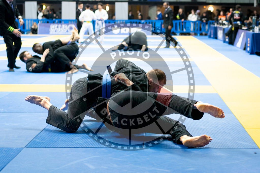 20240121PBB7044 | Fighters compete during the second day of the IBJJF European Championship in Paris, France, on January 21, 2024.
