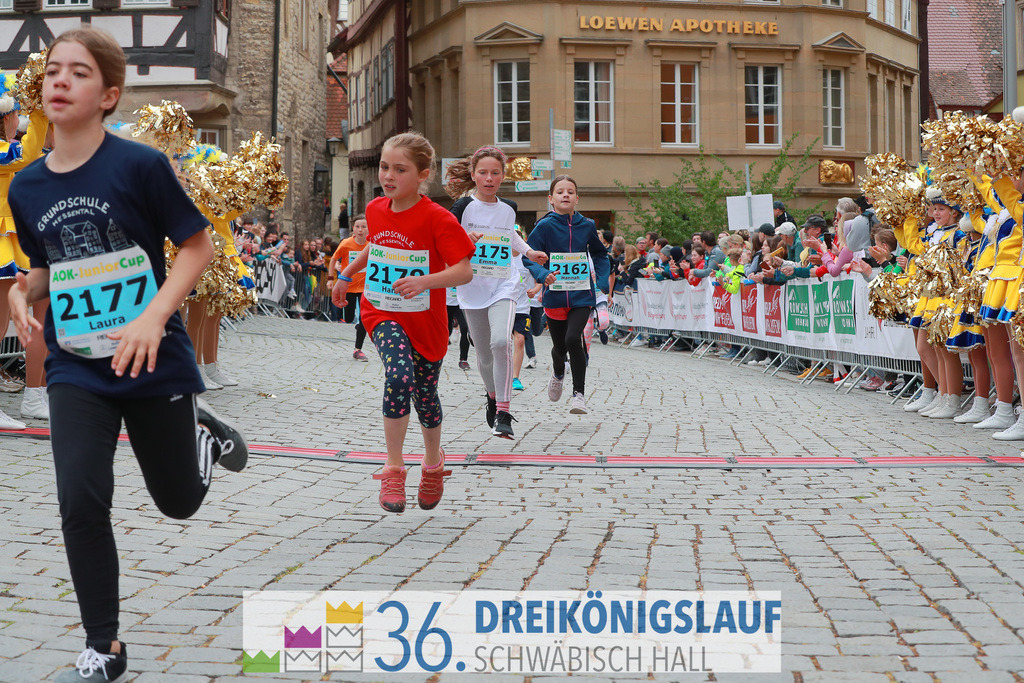 AOK Junior Cup 400m | 3Königslauf 2022 AOK Junior Cup 400m - Realisiert mit Pictrs.com