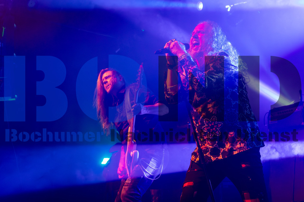 SES_NURDIO20250102-19 | bond - Realisiert mit Pictrs.com