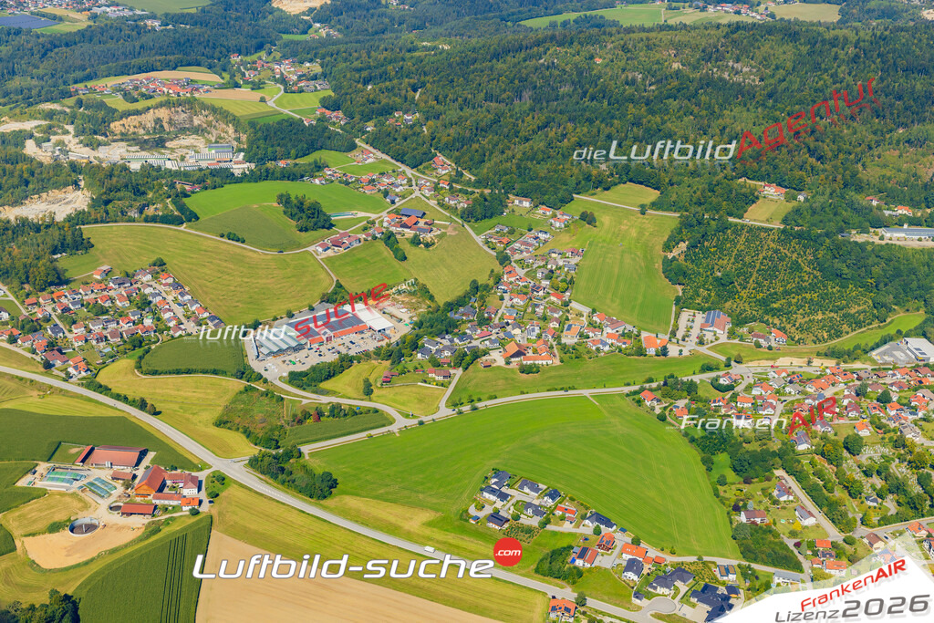 Steinberg Hauzenberg Bild- Das Luftbild wurde 2025 vom UL-Flugzeug heraus erstellt ( keine Drohne ) - Hochauflösende Luftaufnahme -Nicht vergleichbar mit Google Maps oder Satelittenbilder- Die Geschenkidee !Mit Lizenz und Bildrechte bestellbar