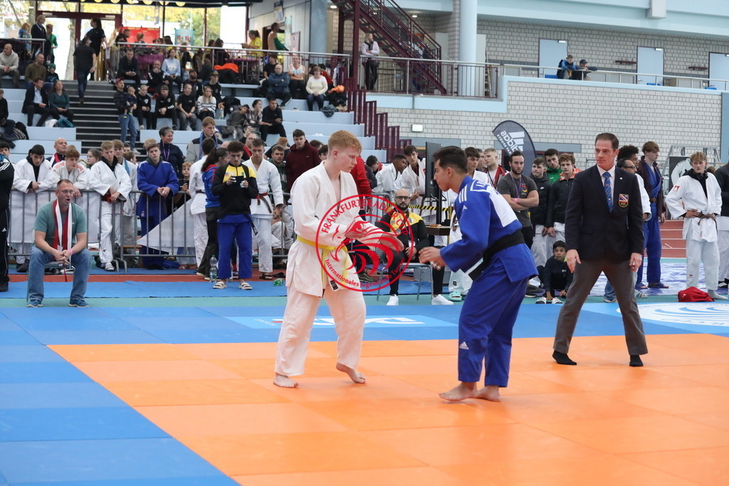 1J7A2757 | Fotos vom Adler Cup - Pictures from Adler Cup

Hier findet Ihr alle Eindrücke und großen Momente der Adler Cup Wochenenden. Here you will find all impressions and great moments of the Adler Cup weekends. - Realisiert mit Pictrs.com