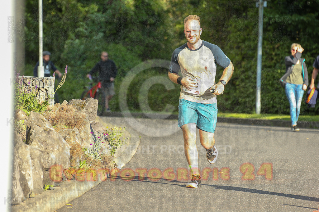 250801_1909_EX1_7195 | Sportfotografie im Rhein-Sieg Kreis, Köln, Bonn, NRW, Rheinland Pfalz, Hessen, etc. Unser Tätigkeitsfeld umfasst den Laufsport vom Volkslauf über den Marathon, Duathlon, Triathon bis zum Ultralauf wie Kölnpfad Ultra oder Schindertrail.