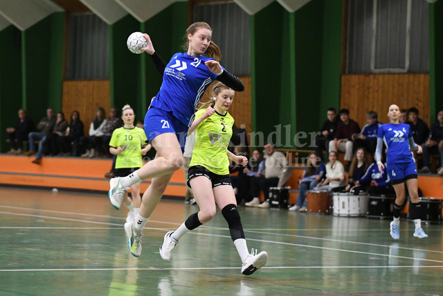 SSG Metten Damen : HSG Straubing | Mettens Torgarant: Thyra Köck (SSG Metten Damen #21) - Realisiert mit Pictrs.com