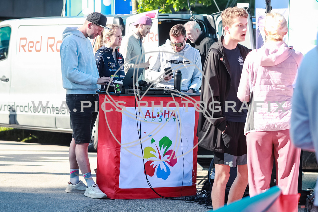 ..... | LINZ,AUSTRIA,27.April 25, Int. 3 Brückenlauf Linz  , Image shows: Photo: WAPICS / Manuel Binder