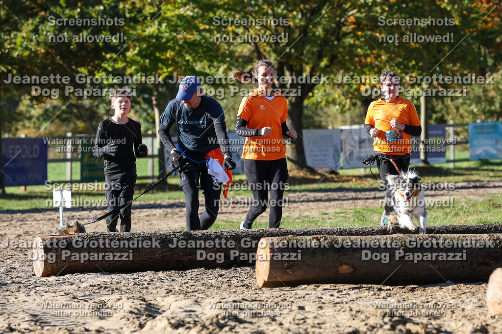 Dog Paparazzi - Strongdog 10-25-2033 | Dog Paparazzi Jeanette Grottendiek Fotografie & Videografie - Realisiert mit Pictrs.com