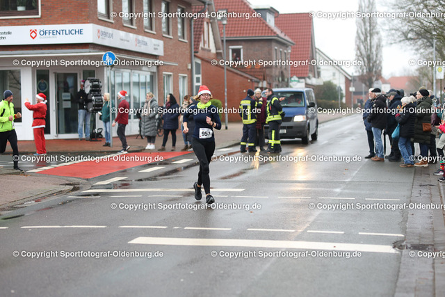 WMLA2717 | Bildershop "Sportfotograf-Oldenburg" mit Fotos von Sportevents in Oldenburg und Umzu. - Realisiert mit Pictrs.com