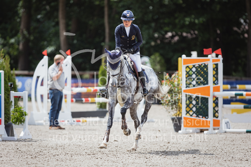 220705_Mühlen_SprPf-A3-383 | Late Entry Mühlen
05.07.2022
03 Springpferde-A**, 4-6jährige Pferde