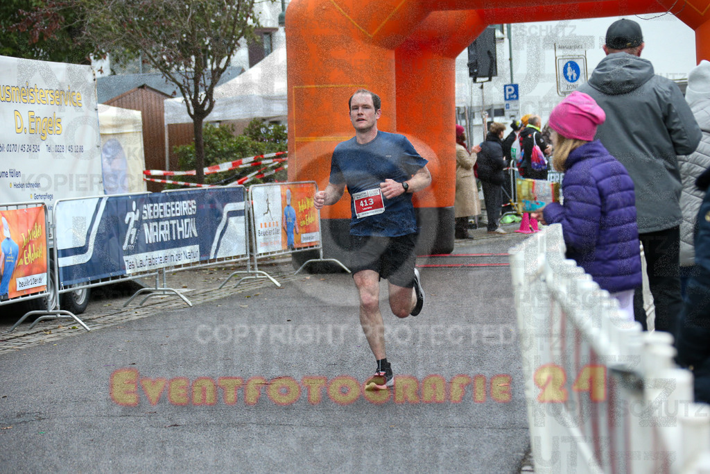 251130_1140_EX1_8180 | Sportfotografie im Rhein-Sieg Kreis, Köln, Bonn, NRW, Rheinland Pfalz, Hessen, etc. Unser Tätigkeitsfeld umfasst den Laufsport vom Volkslauf über den Marathon, Duathlon, Triathon bis zum Ultralauf wie Kölnpfad Ultra oder Schindertrail.