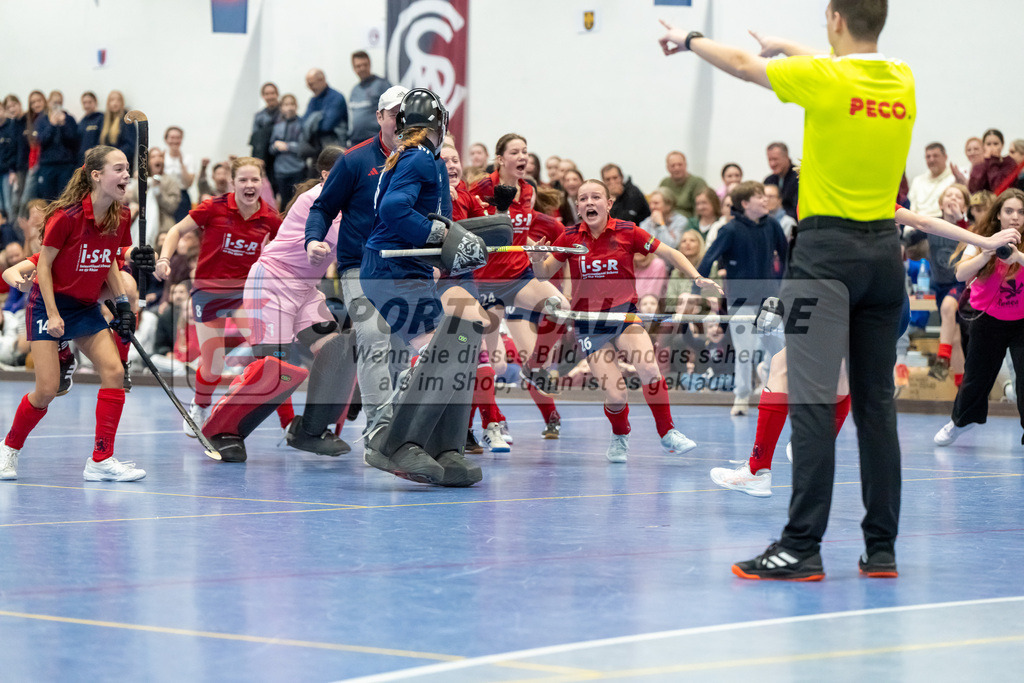 HK_20250223_103286 | Deutsche Meisterschaft wU14 Finale und Ehrungen am 23.2.2025 Düsseldorfer HC, Düsseldorf