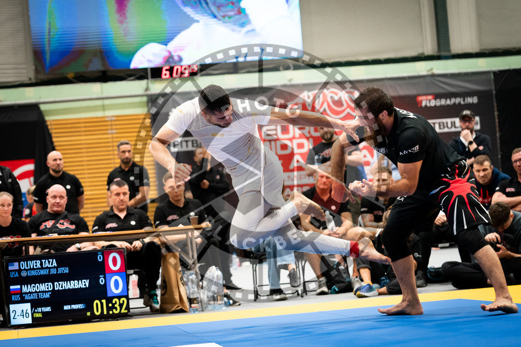 20250906PBB4707 | Fighters compete during the ADCC European Trials  competition in Warsaw, Poland, on September 6, 2025.