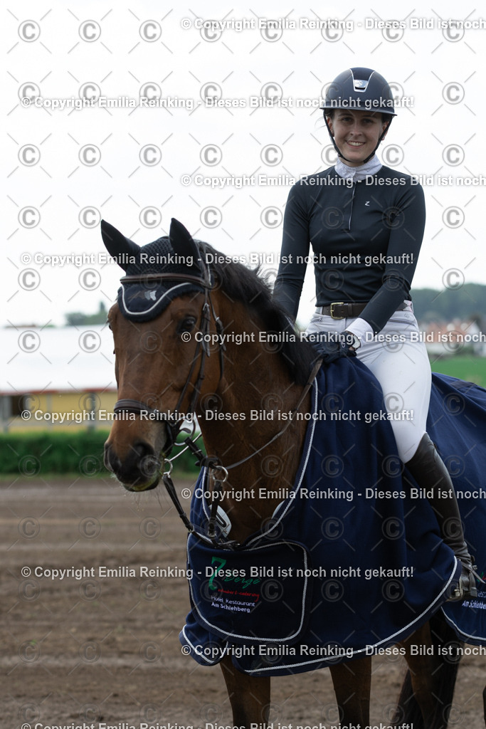 CL5A3835 | Emilia Reinking Fotografie - Realisiert mit Pictrs.com