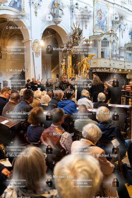 TAM25_K.05__Michael-Vogl_014_4972 | Tage Alter Musik Regensburg K.05 Basilika St. Emmeram Xenia Löffler, Alfredo Bernardini, Michael Bosch, Oboe Batzdorfer Hofkapelle (Deutschland) Musik aus der Fürst Thurn und Taxis Hofbibliothek Regensburg Daniel Deuter Konzertmeister Foto: Michael Vogl
