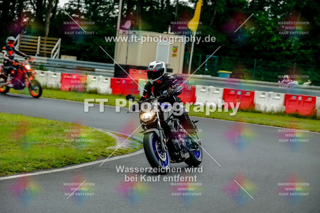 VBK-3723 | Hier findet Ihr Bilder von Touristenfahrten auf der Nürburgring Nordschleife oder von anderen Veranstaltungen die ich besucht habe. Viel Spass beim Durch Schauen 