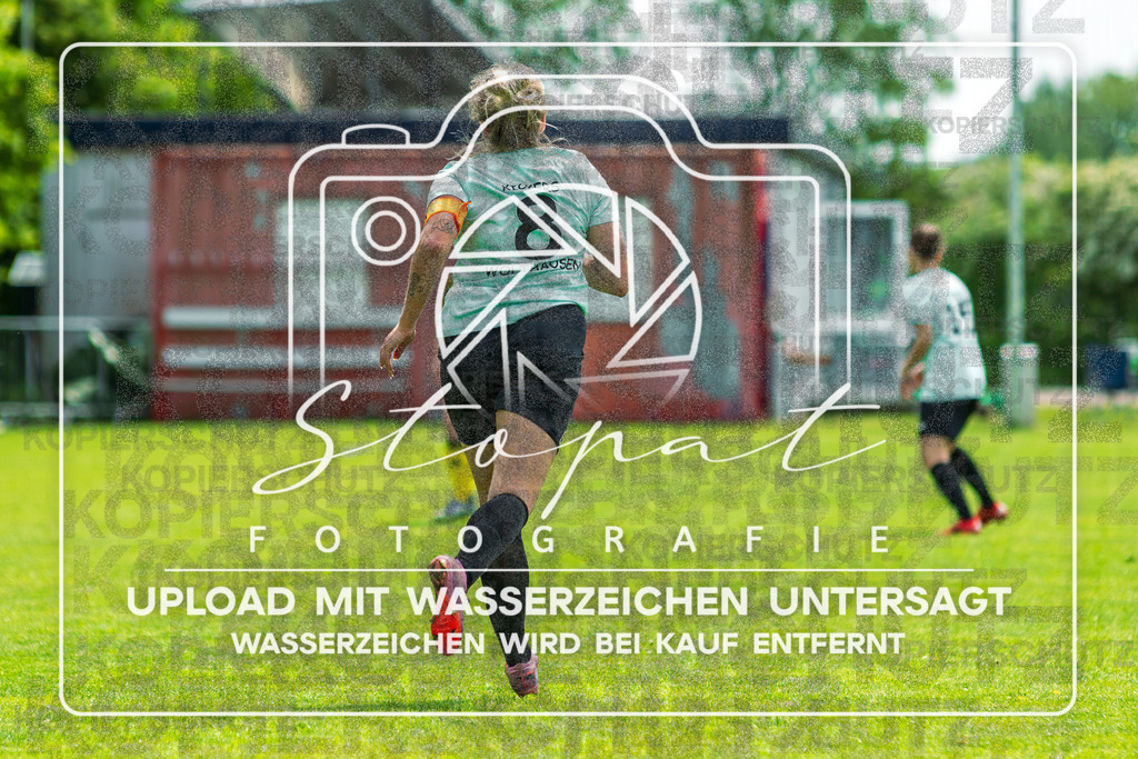 Kreisliga Damen HK/CE - Kickers Wolthausen vs. SG Fulde | Malina von Elmendorf (Kickers Wolthausen #8); Kreisliga Damen HK/CE - Kickers Wolthausen vs. SG Fulde am 17.05.26 in Sportplatz Wolthausen, Wolthausen - Realisiert mit Pictrs.com