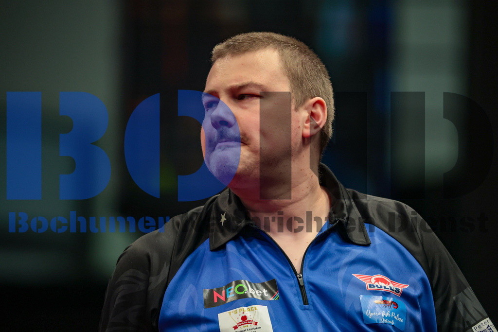 PDC European Darts Open 2024 | {headline}(Foto: Sebastian Sendlak / BOND) - Realisiert mit Pictrs.com