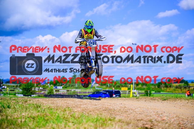 MaZZes_FotoMatrix_240714_6021986_0083 | UE40