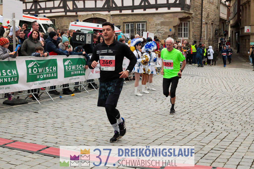 VR Bank Hauptlauf 10000m | 3 Koenigslauf 2023 - Realisiert mit Pictrs.com