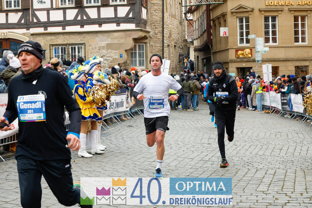 VR Bank Hauptlauf 10km | 40. Optima 3koenigslauf 2026 - Realisiert mit Pictrs.com