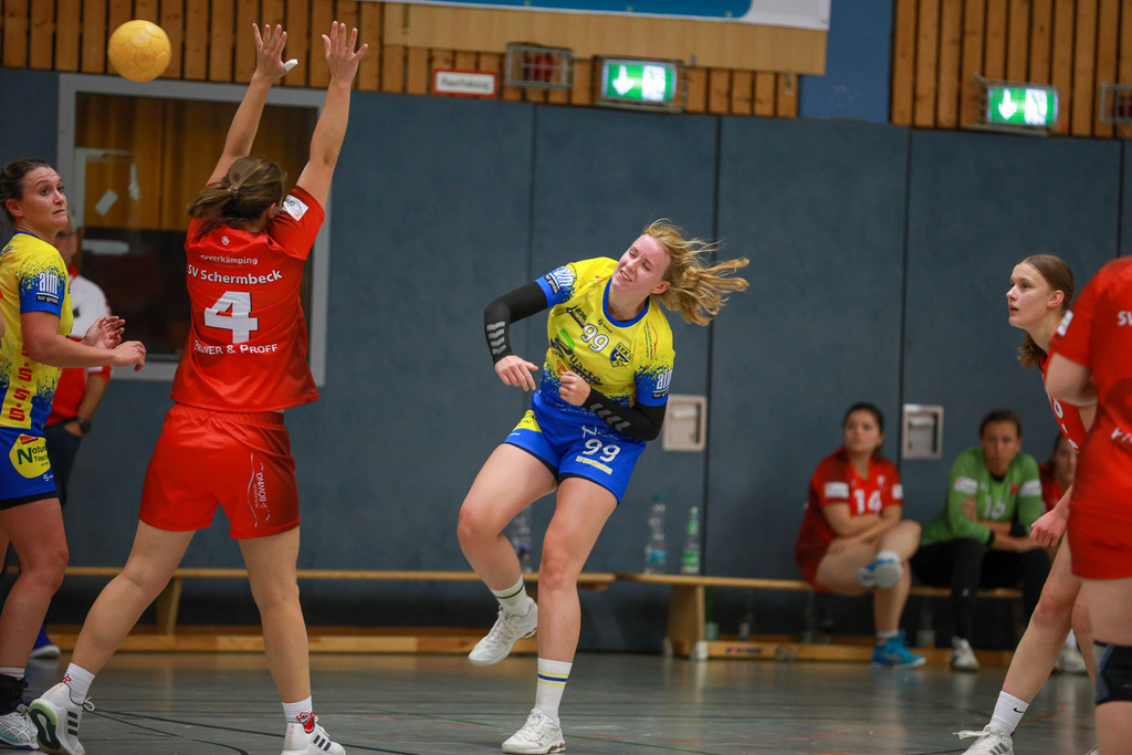 SVN_SvSchermbeck_051024_168 | Bildergalerie von Sport-Ereignissen aber auch von weiteren spannenden Dingen - nicht nur vom Niederrhein. In Anlehnung an den bekannten Spruch von Hanns Dieter Hüsch heißt das Motto: "Niederrhein ist überall".  - Realisiert mit Pictrs.com