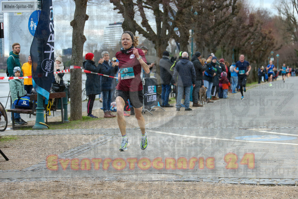 231231_1148_EX1_4067 | Sportfotografie im Rhein-Sieg Kreis, Köln, Bonn, NRW, Rheinland Pfalz, Hessen, etc. Unser Tätigkeitsfeld umfasst den Laufsport vom Volkslauf über den Marathon, Duathlon, Triathon bis zum Ultralauf wie Kölnpfad Ultra oder Schindertrail.