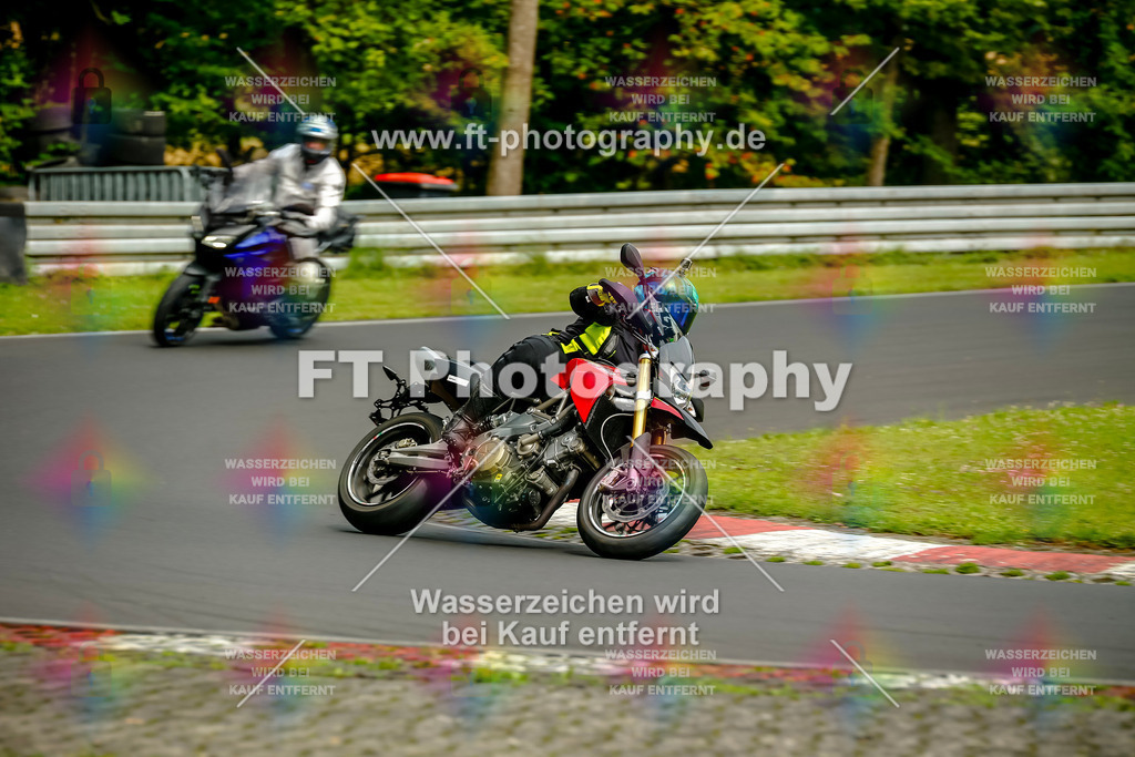 VBK-4347 | Hier findet Ihr Bilder von Touristenfahrten auf der Nürburgring Nordschleife oder von anderen Veranstaltungen die ich besucht habe. Viel Spass beim Durch Schauen 