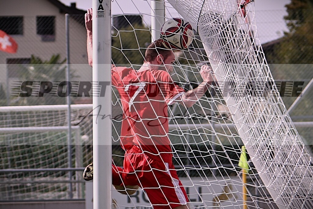 aaaDSC_9059 | Kaufen Sie Sportbilder im Onlineshop von Andy Scherrer Sportfotografie. Faszinierende Bilder von Sportevents aus der ganzen Schweiz. Fussball, Frauenfussball, Unihockey, Handball, Schwingen und weiteren Sportarten. - Realisiert mit Pictrs.com